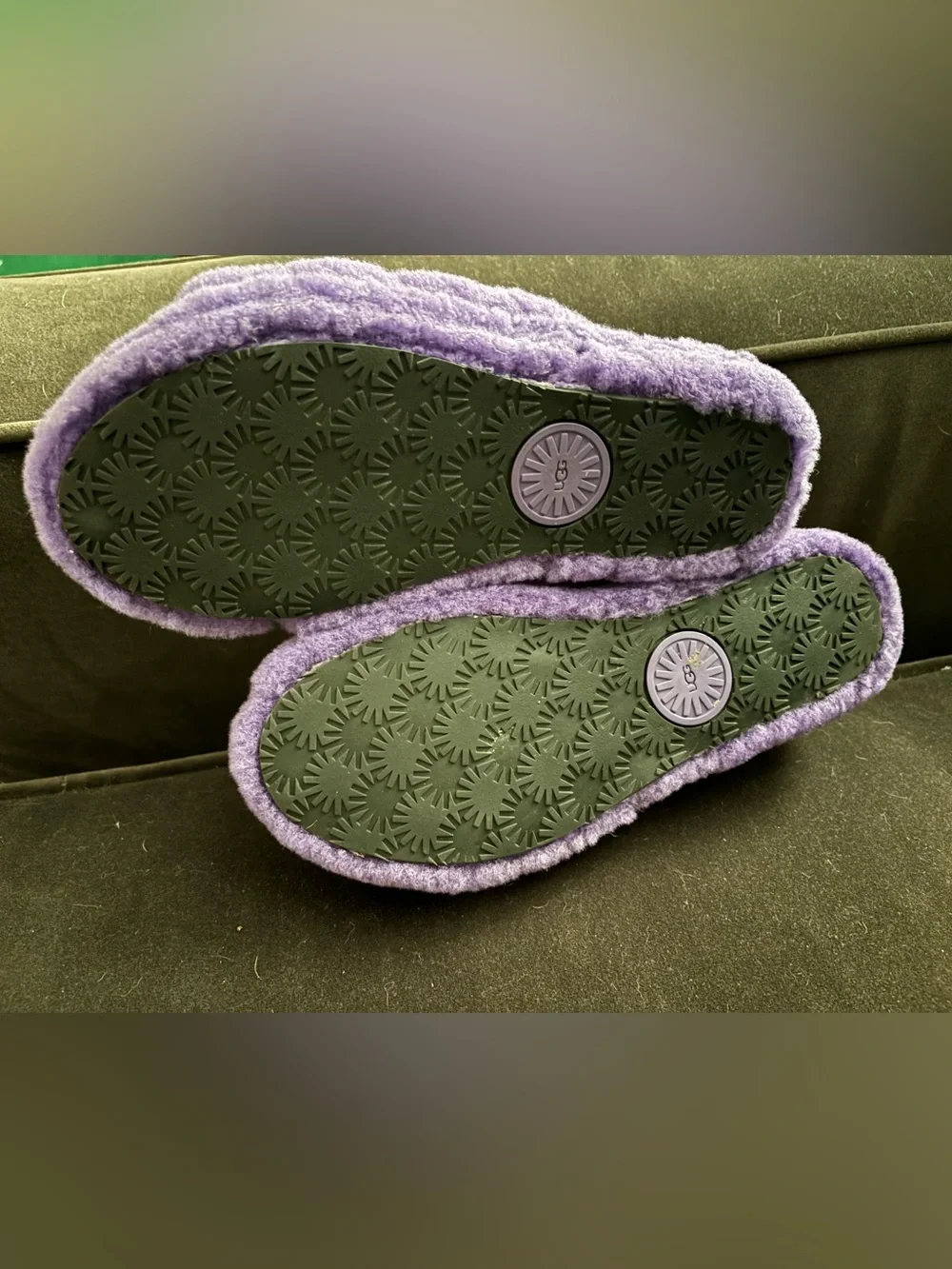 UGG Kids Purple Fuzzy Slide Sandals with Logo Strap Size 6